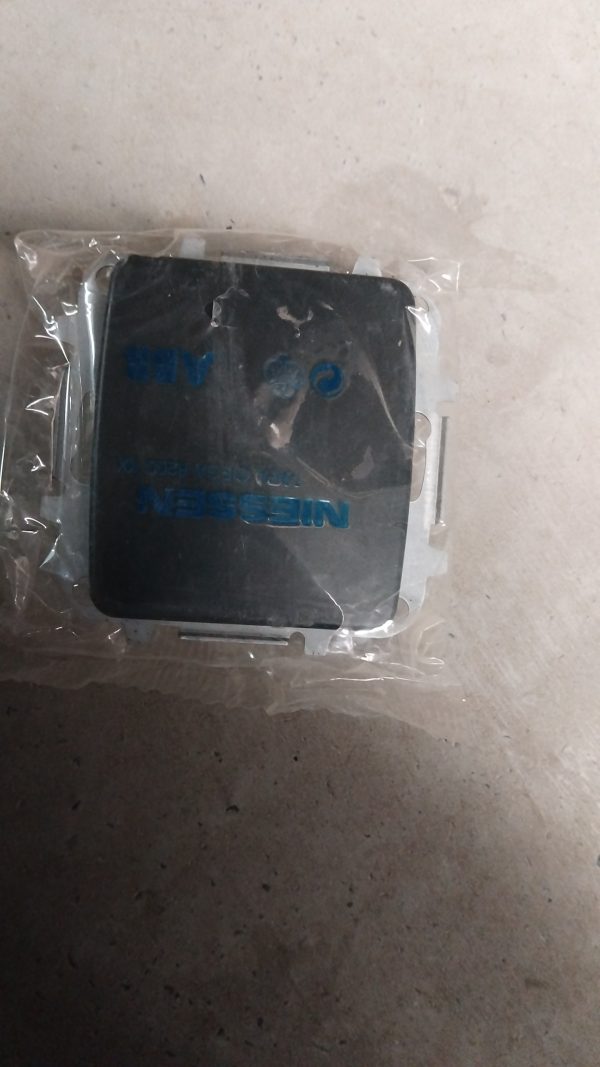 NIESSEN 8200AN