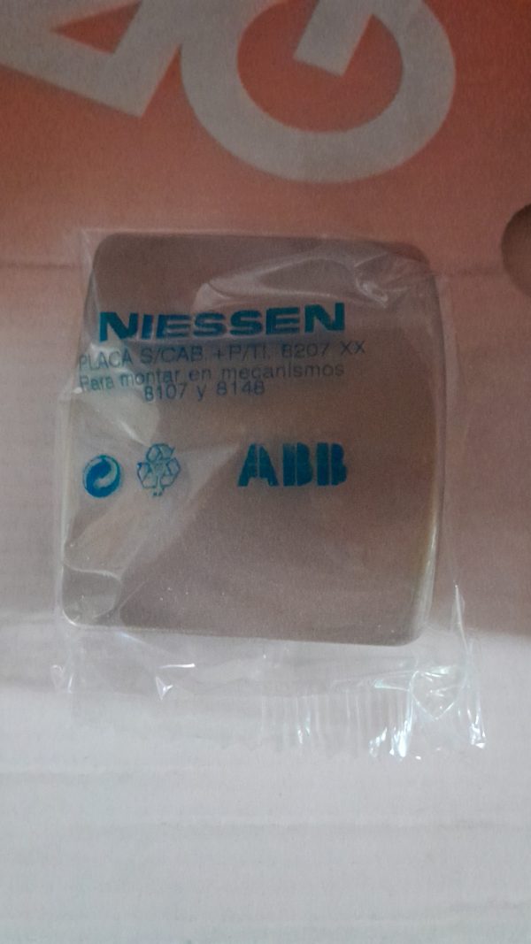 NIESSEN 8207CU