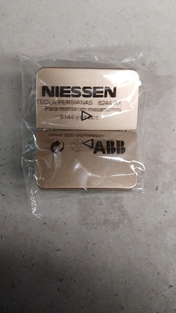 NIESSEN 8244CH