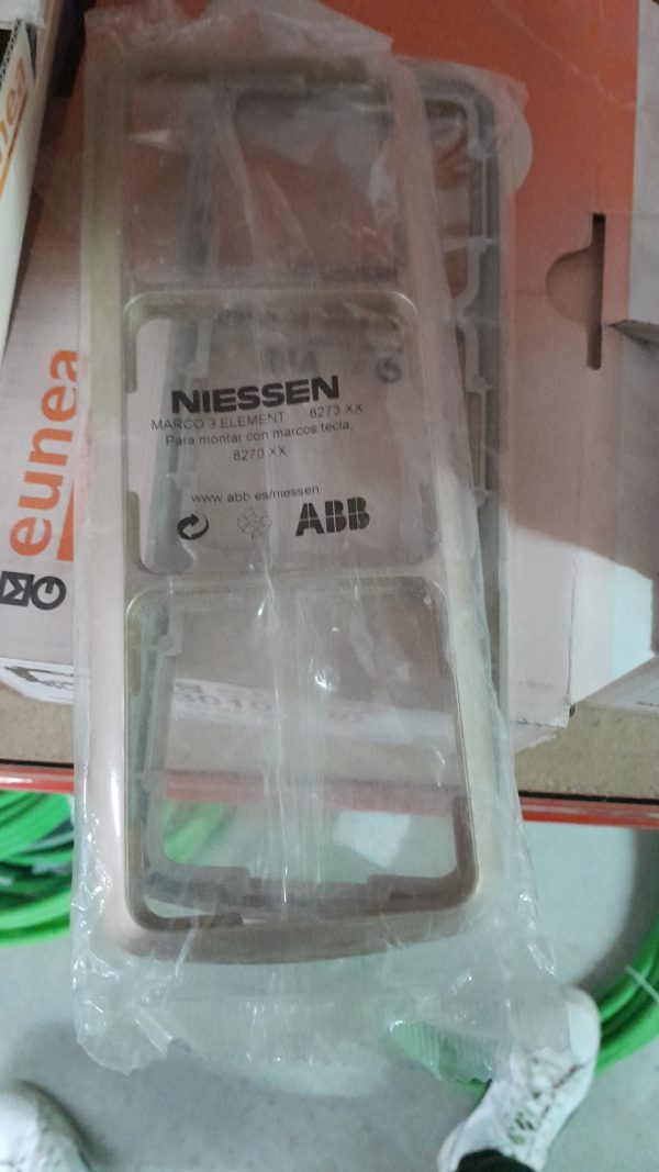 NIESSEN 8273CH